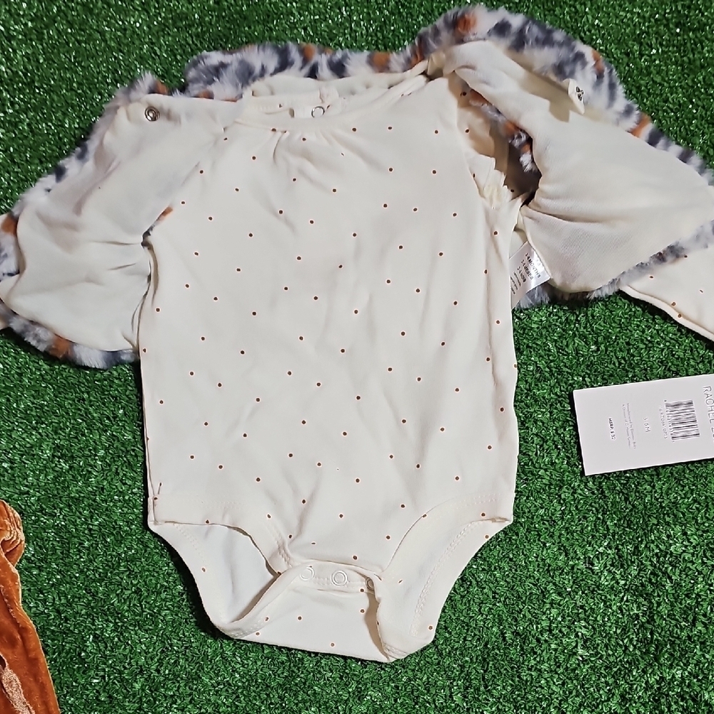 Leopard Print Vest with Orange Velvet Pants Set - Picture 3 of 6